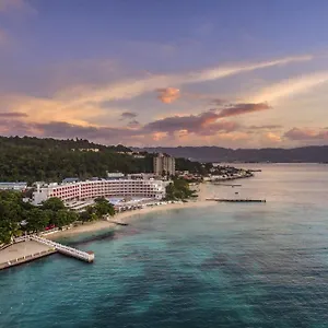 **** Station touristique Grand Decameron Cornwall Beach, A Trademark Jamaïque